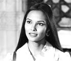 Лаура Гемсер

Laura Gemser